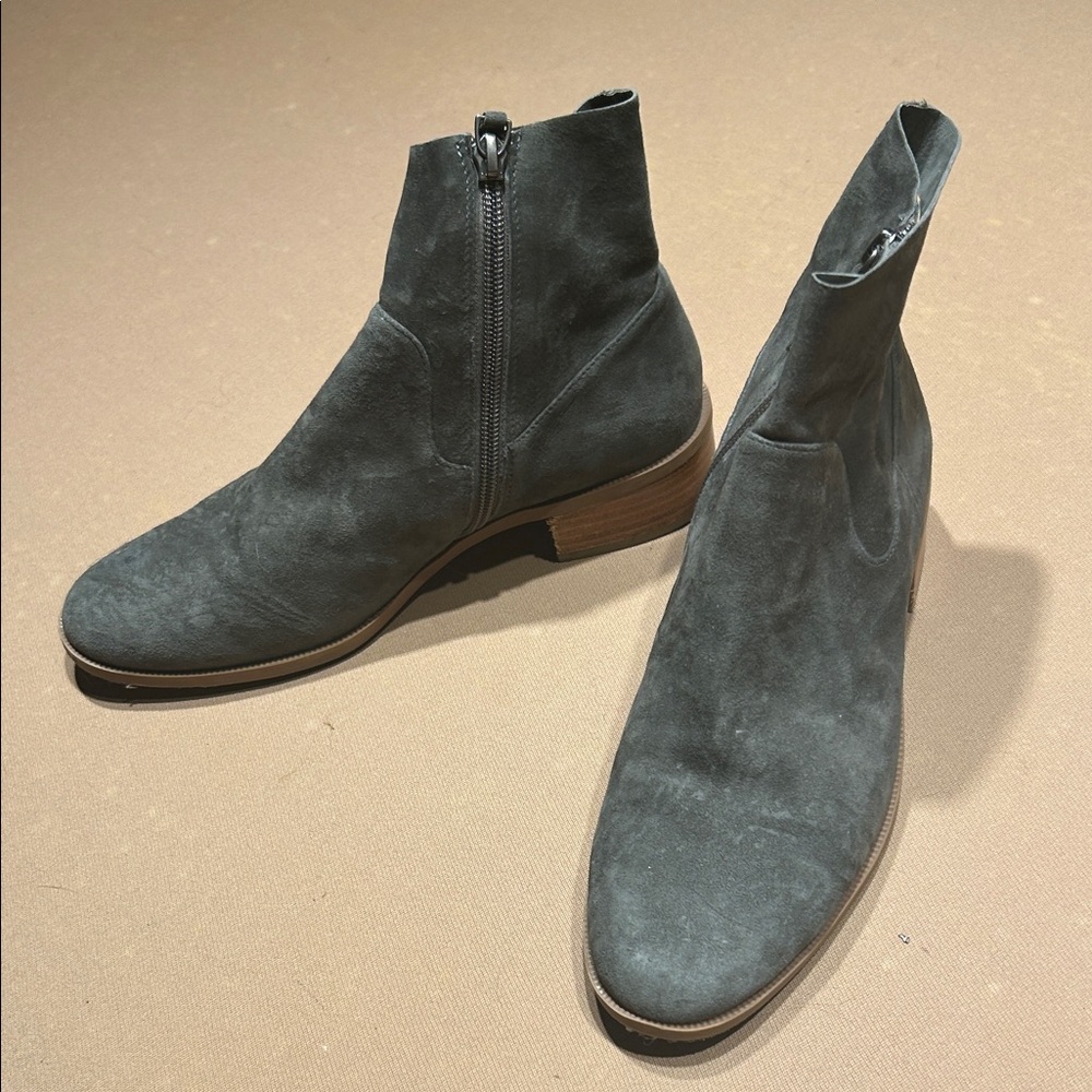 Caslon Suede Zip Ankle Boots - Charcoal Gray